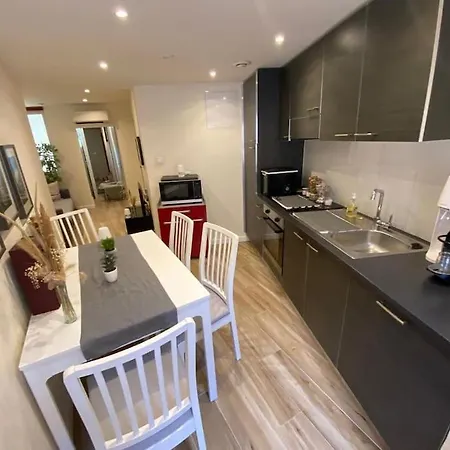 2 Pieces Vieux - Deux Pas De La Nice